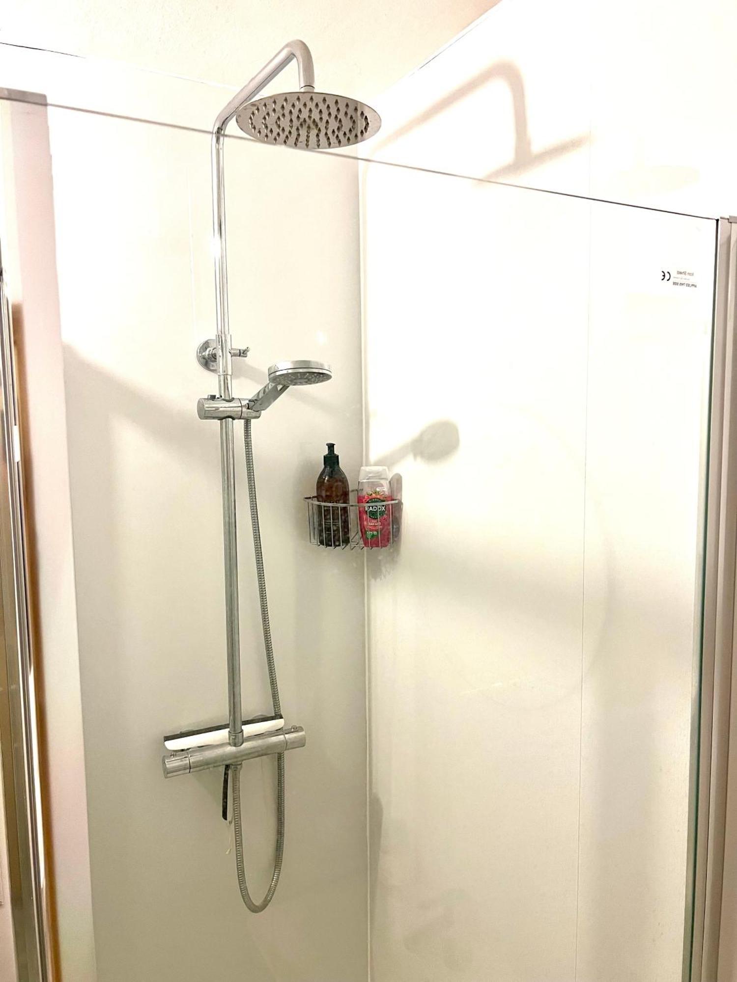 Central London Waterloo - Private Rooms In Shared Apartment Bagian luar foto